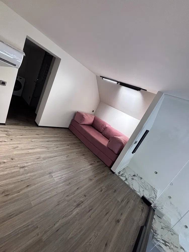 1838097942444626