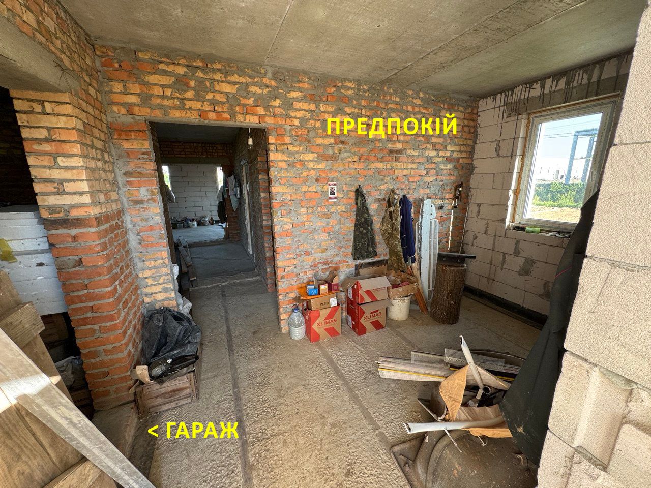 1839802687868627