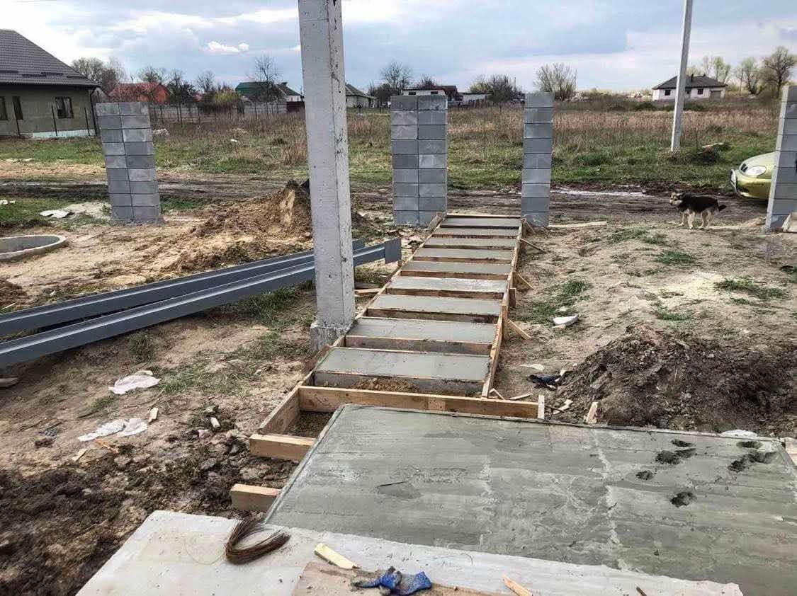 1835737342302628