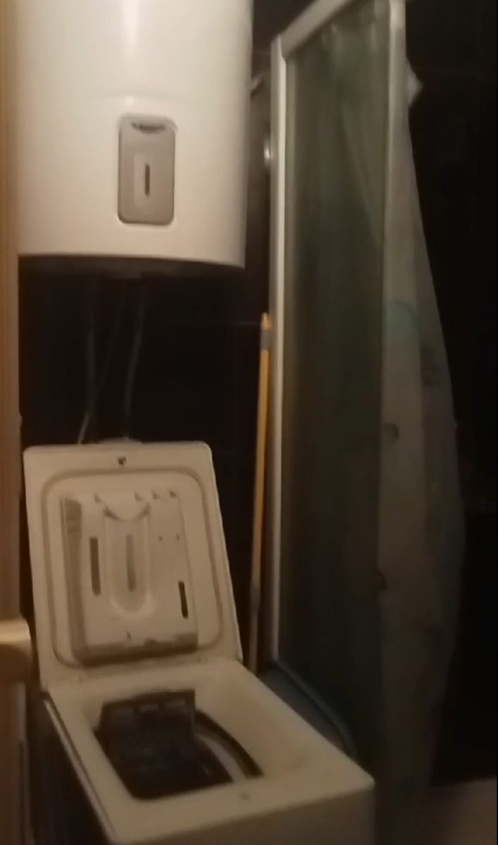 1839617199521629
