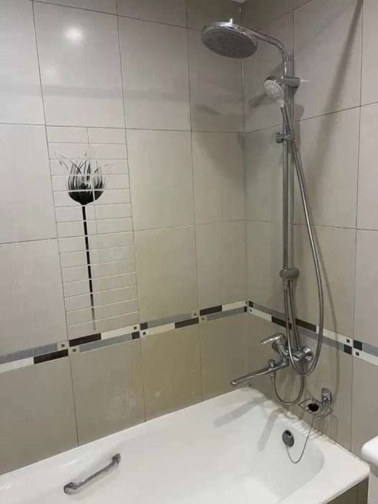 1833902913840063
