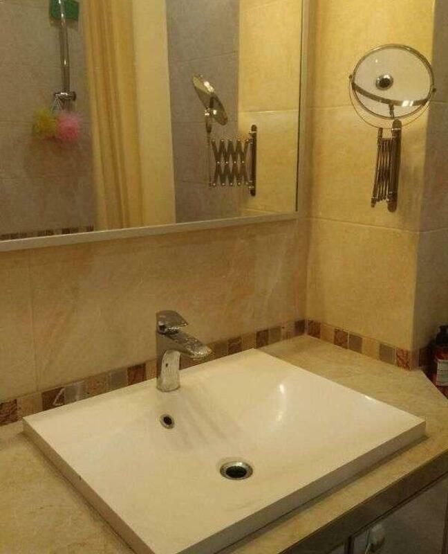 1833159352441630