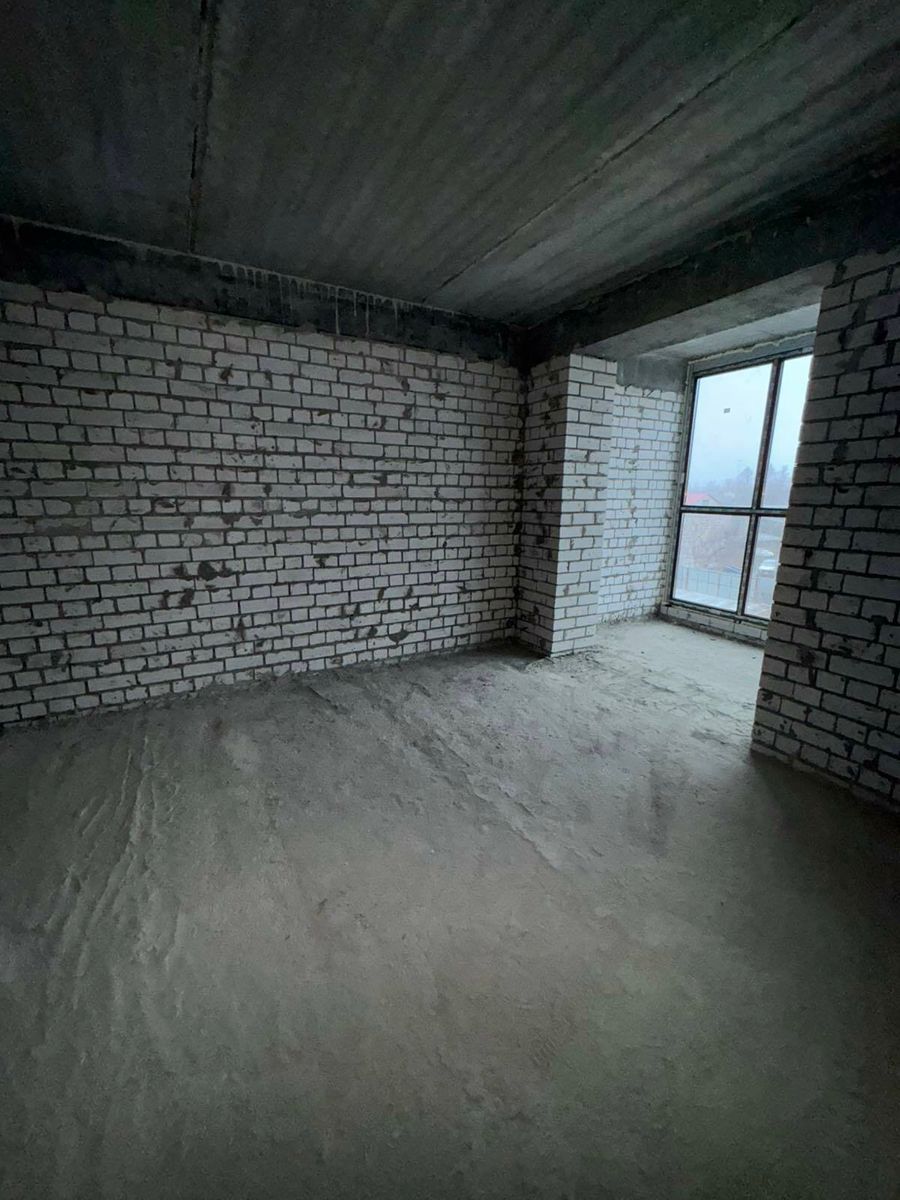 1837968071440630