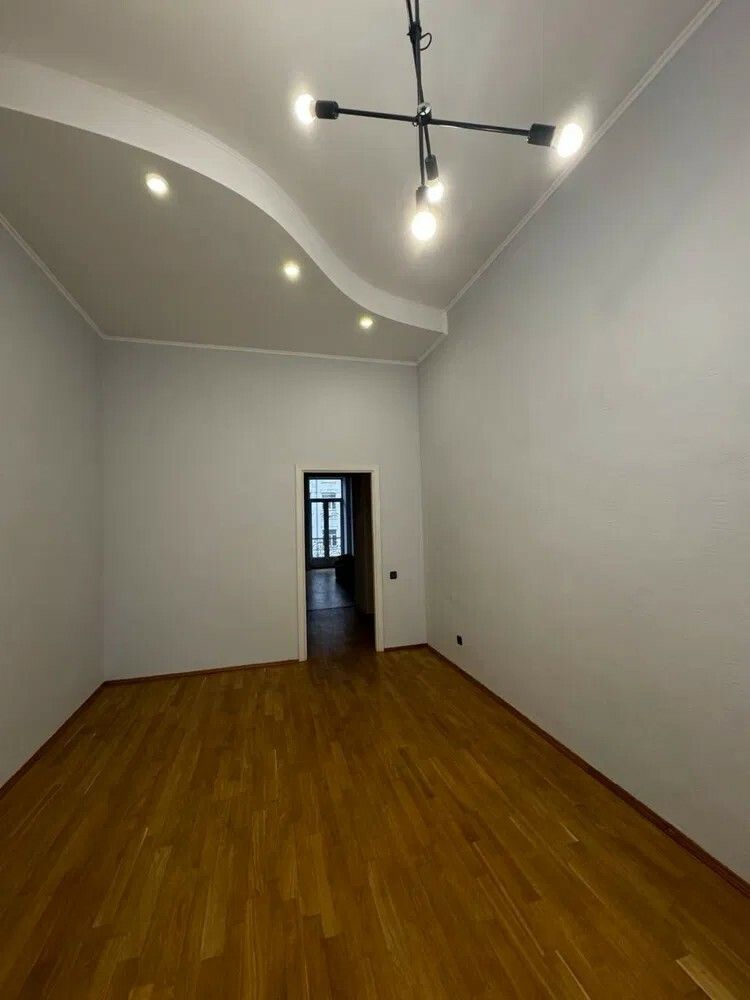 1836624828256631