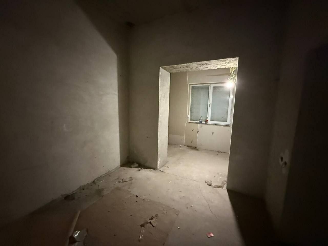 1838509832573631