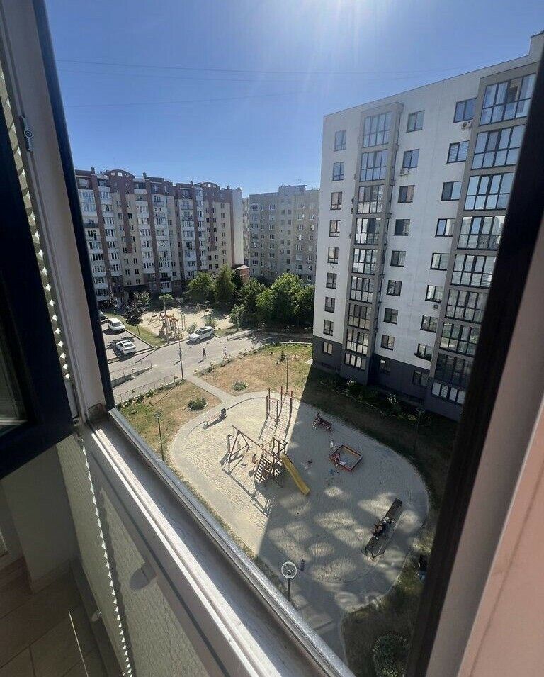 1837993711257632