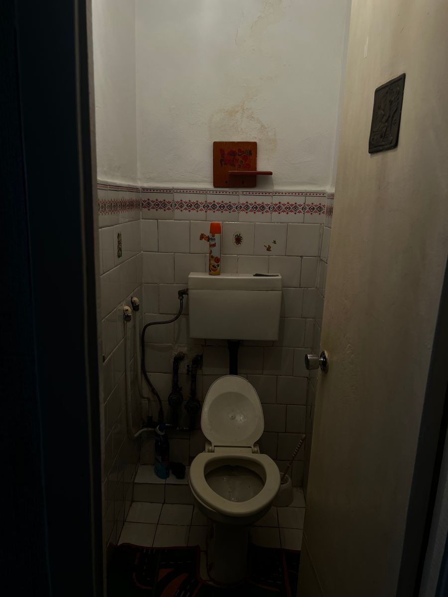 1833180867801633
