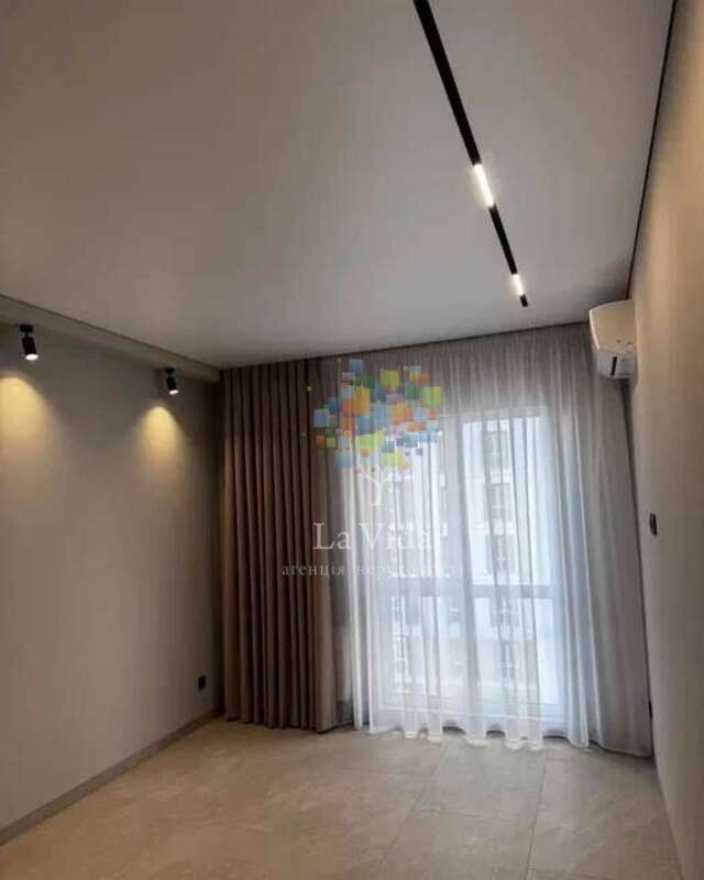 1834091578623633
