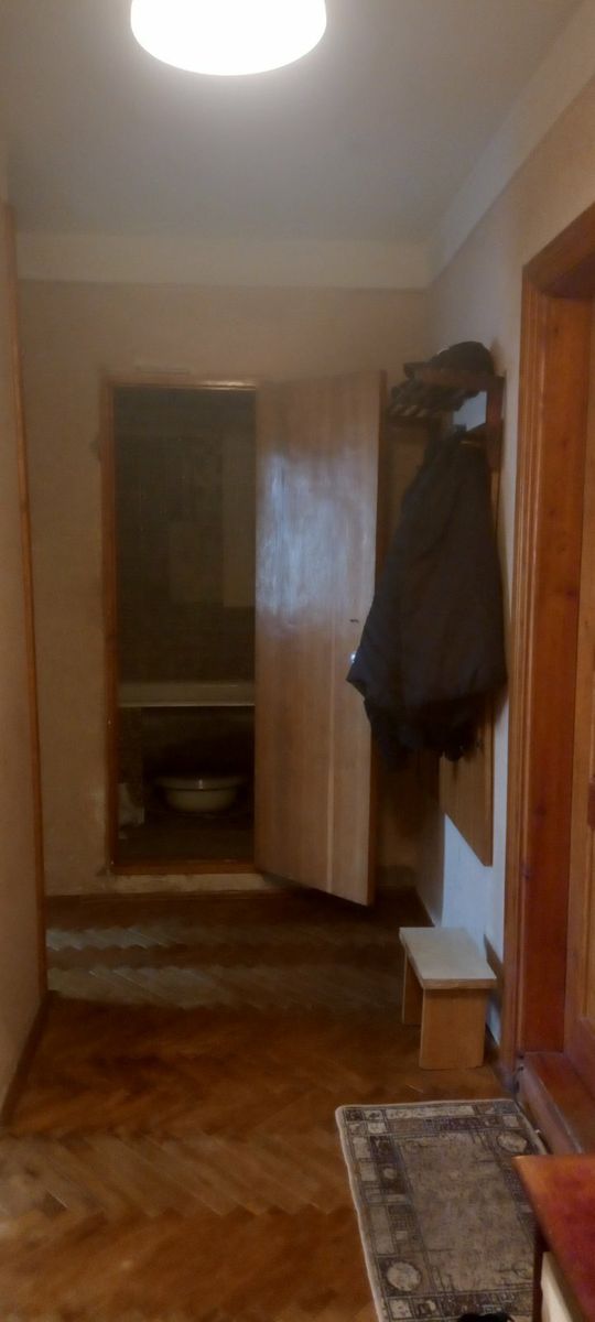 1832013381063635