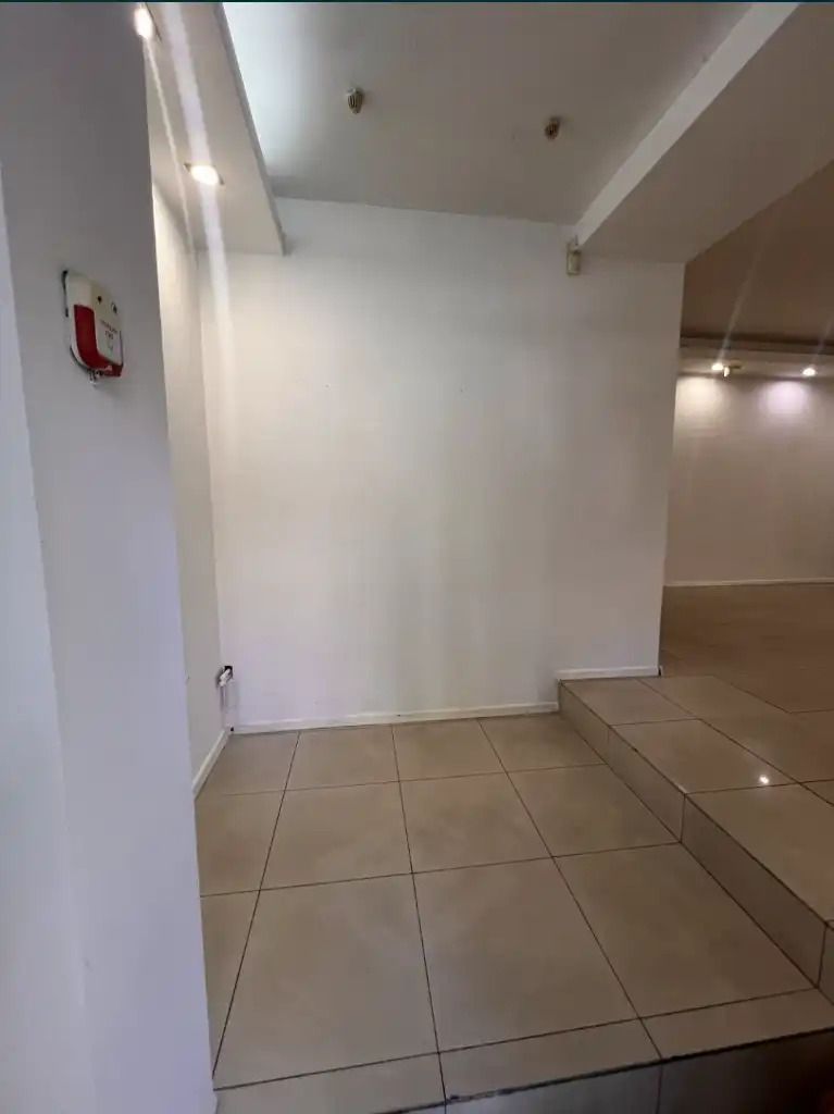 1835659228125635