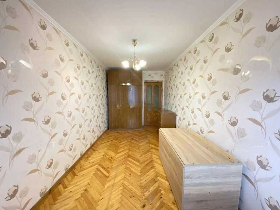 1834809157258636