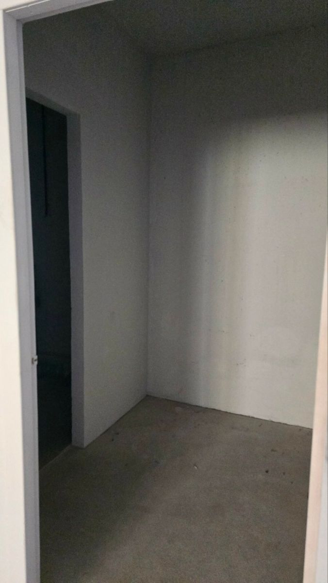 1837983952730636