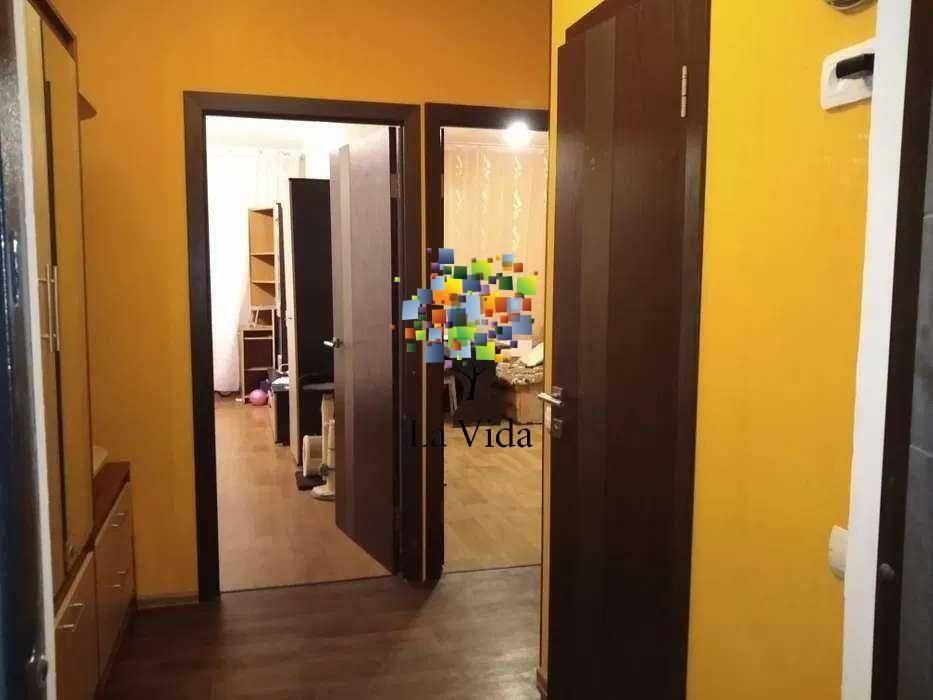 1831452941311637