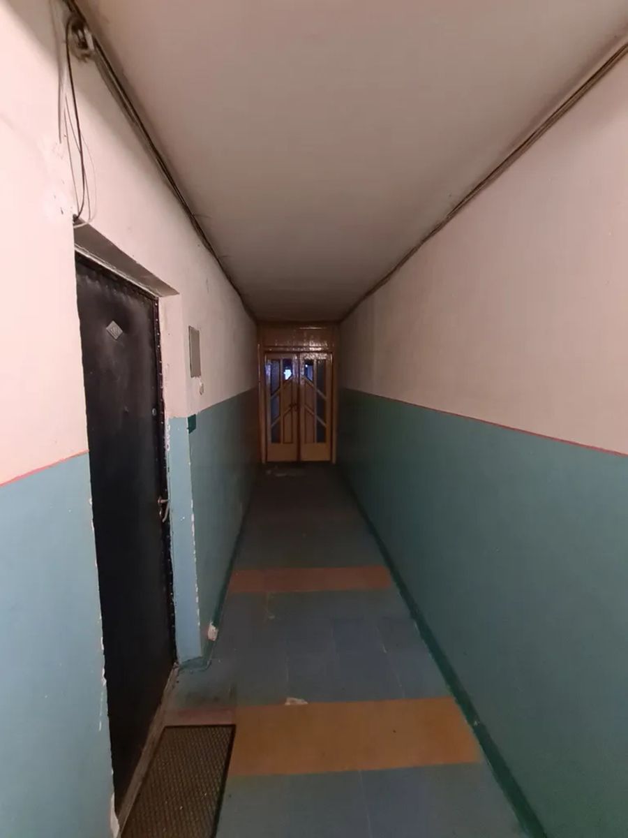 1833522673560637