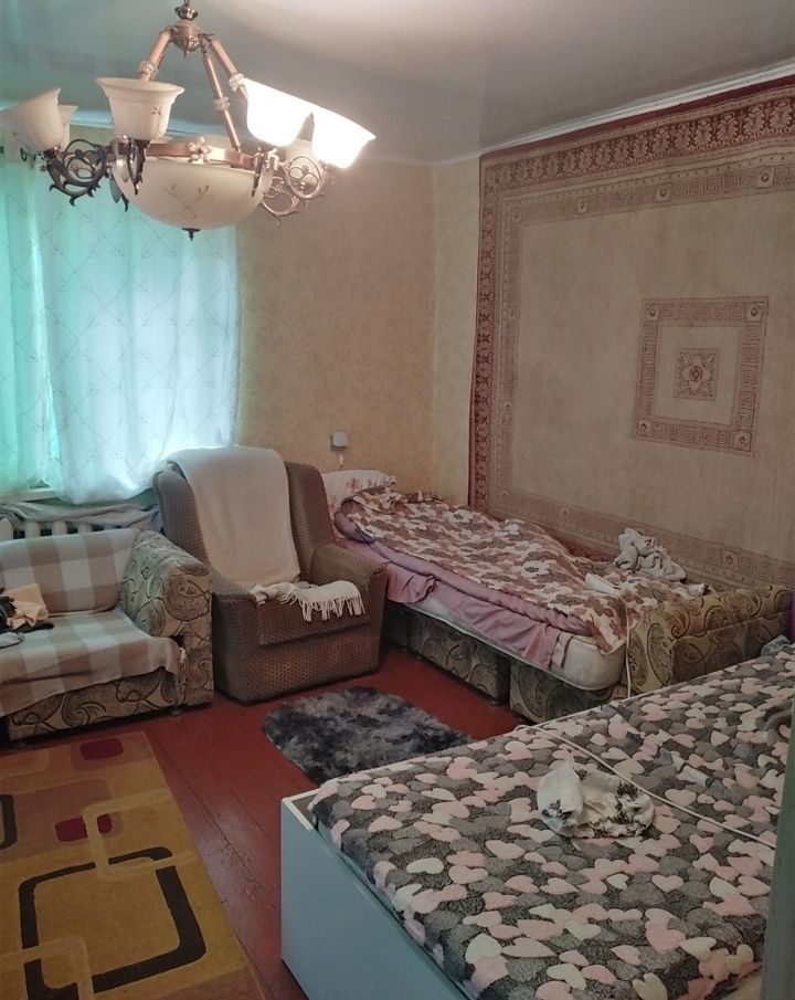 1832634970306638