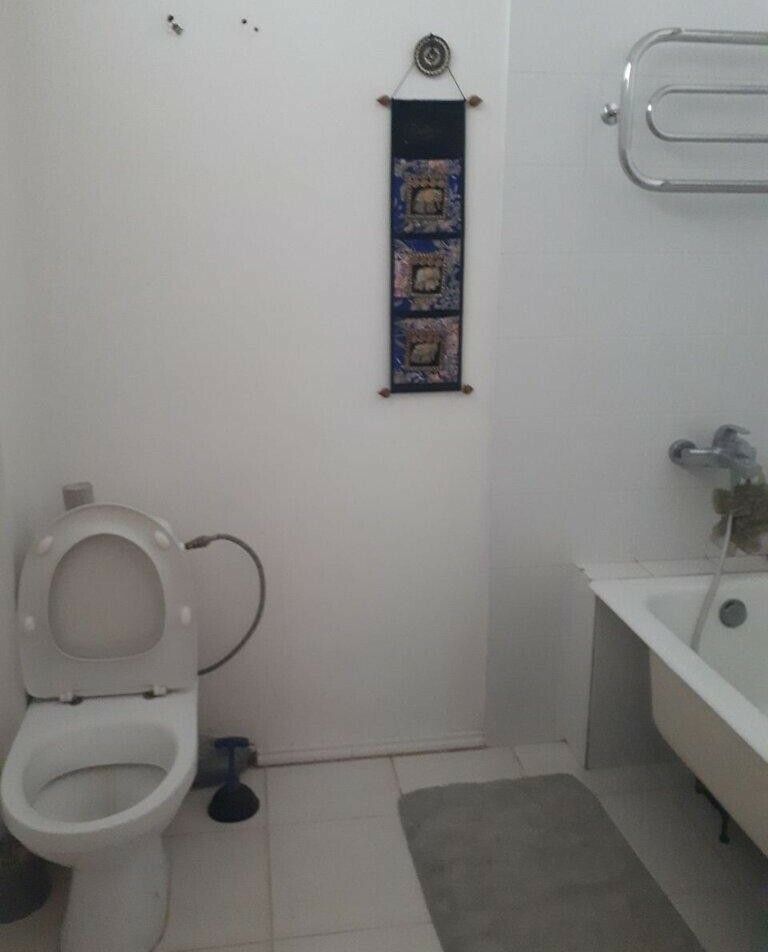 1834612449998638