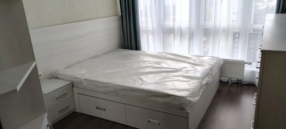 1838285387561638