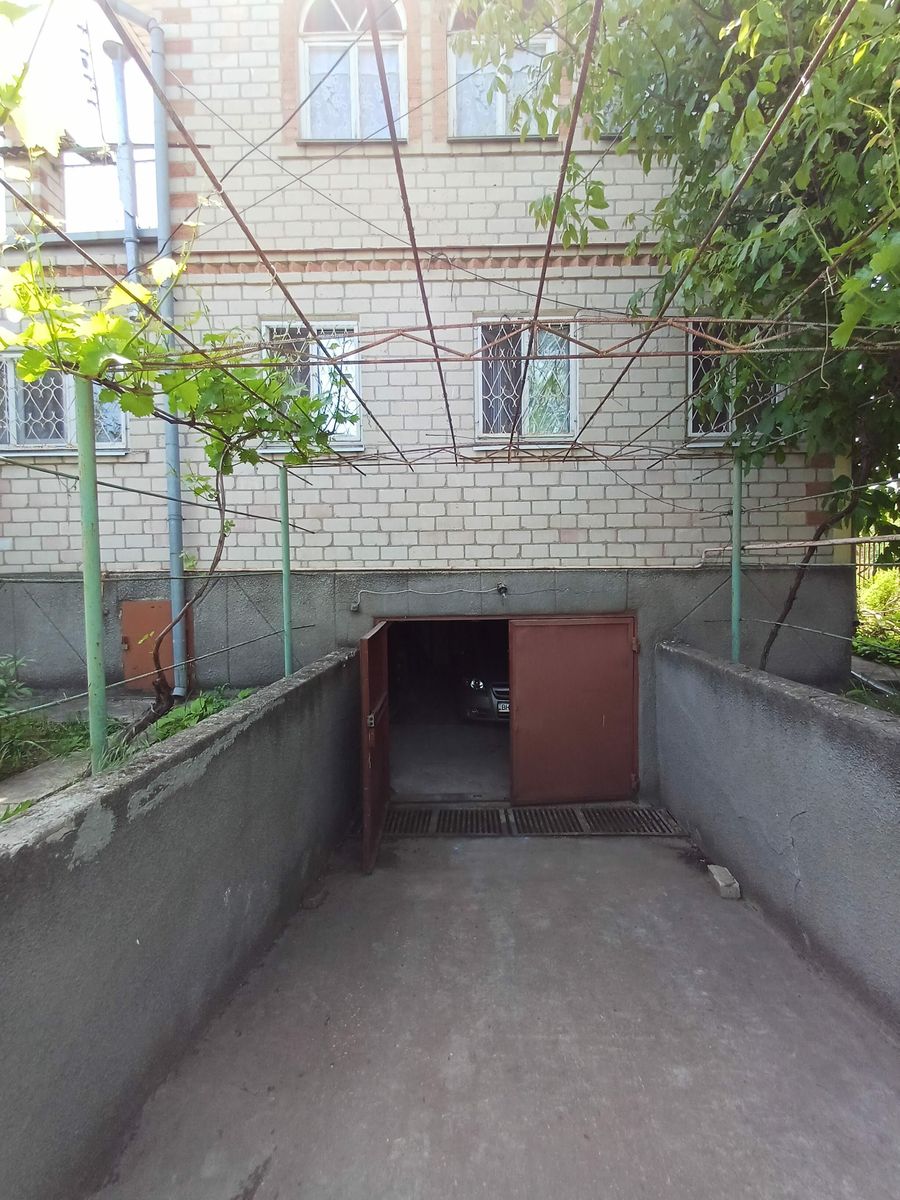 1835561262732639