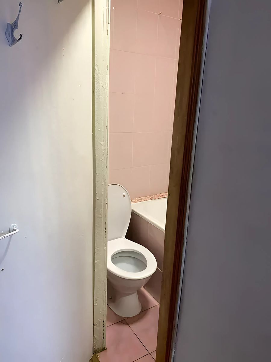 1835385229592064