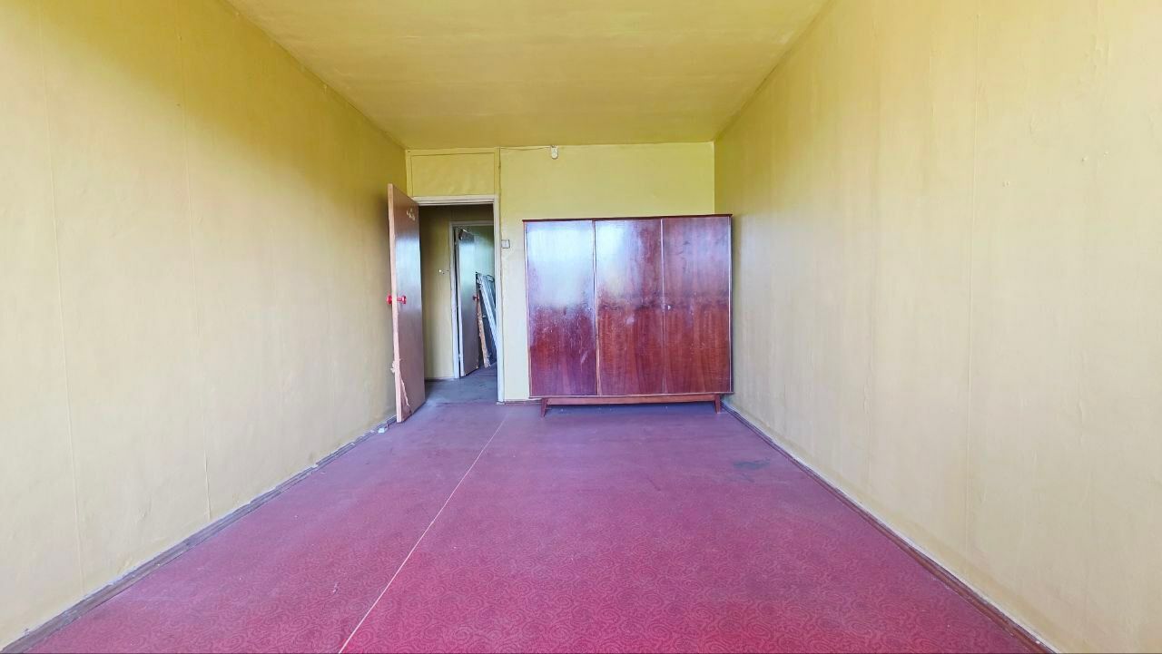 1830927636650640