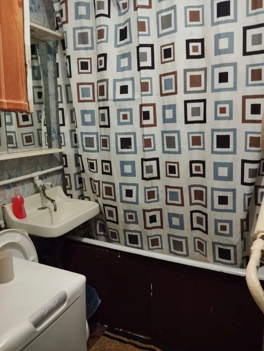 1835703197253640