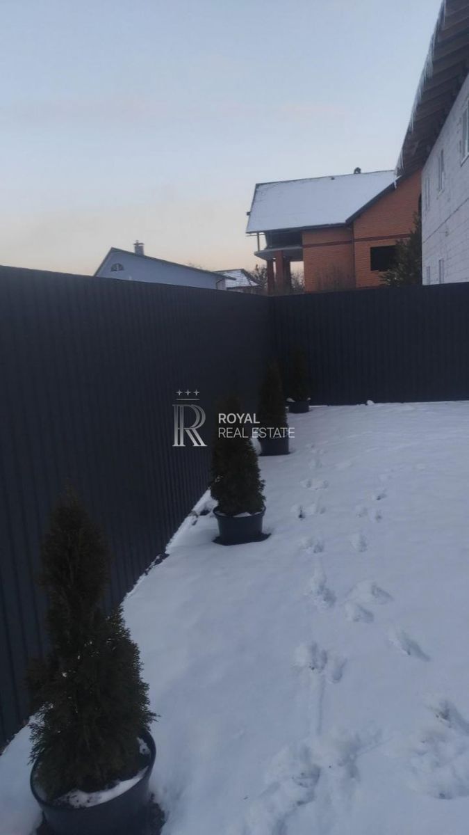 1839061837136640