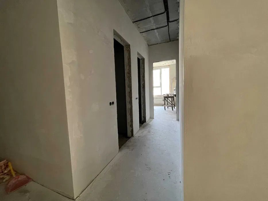 1833282330863642