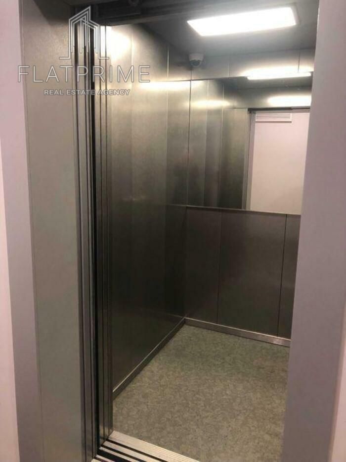 1835289283011642