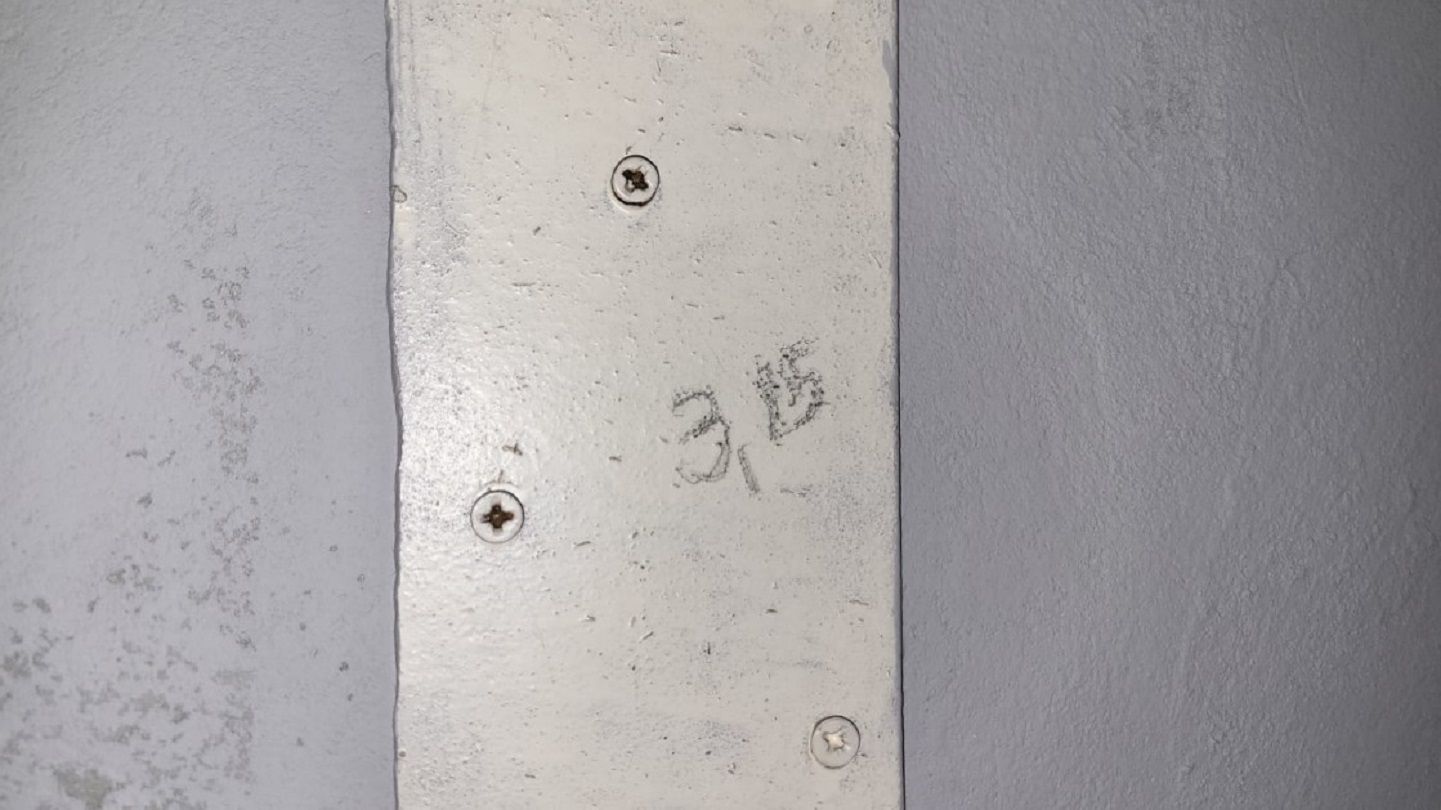 1835368193229642