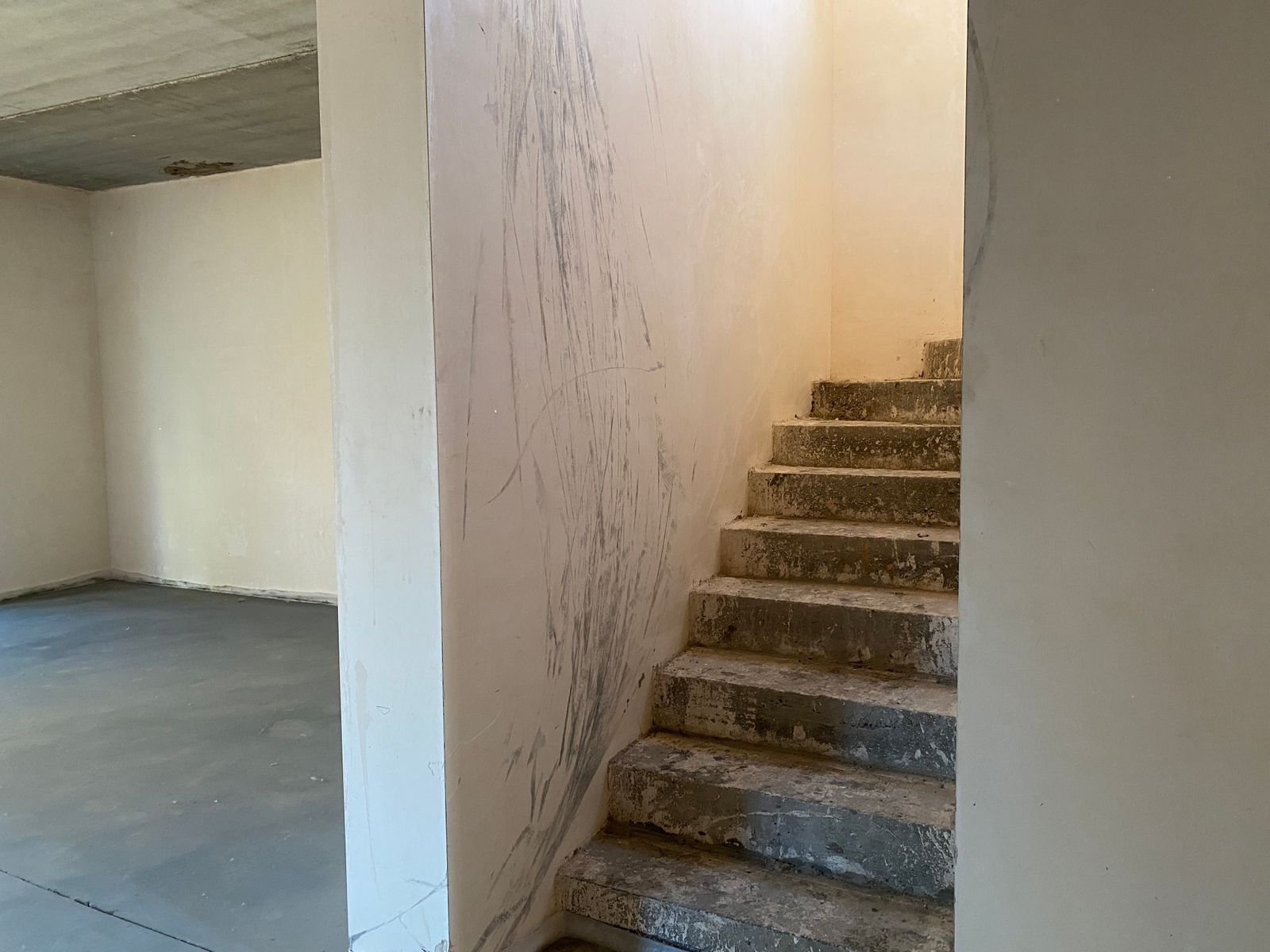 1836353864313642