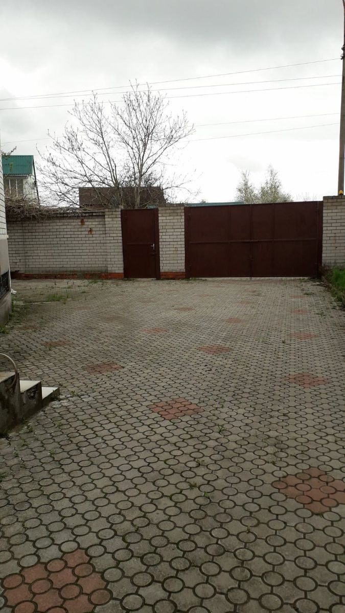 1763889977815643