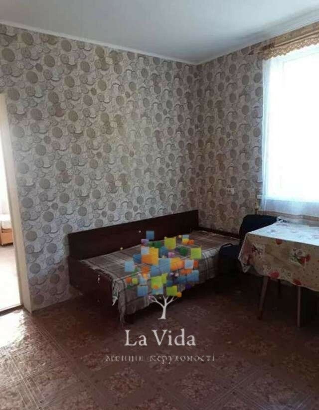 1835802274585643
