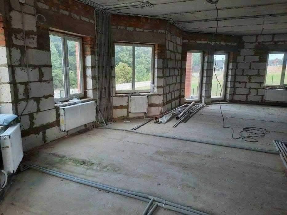 1835910428170643