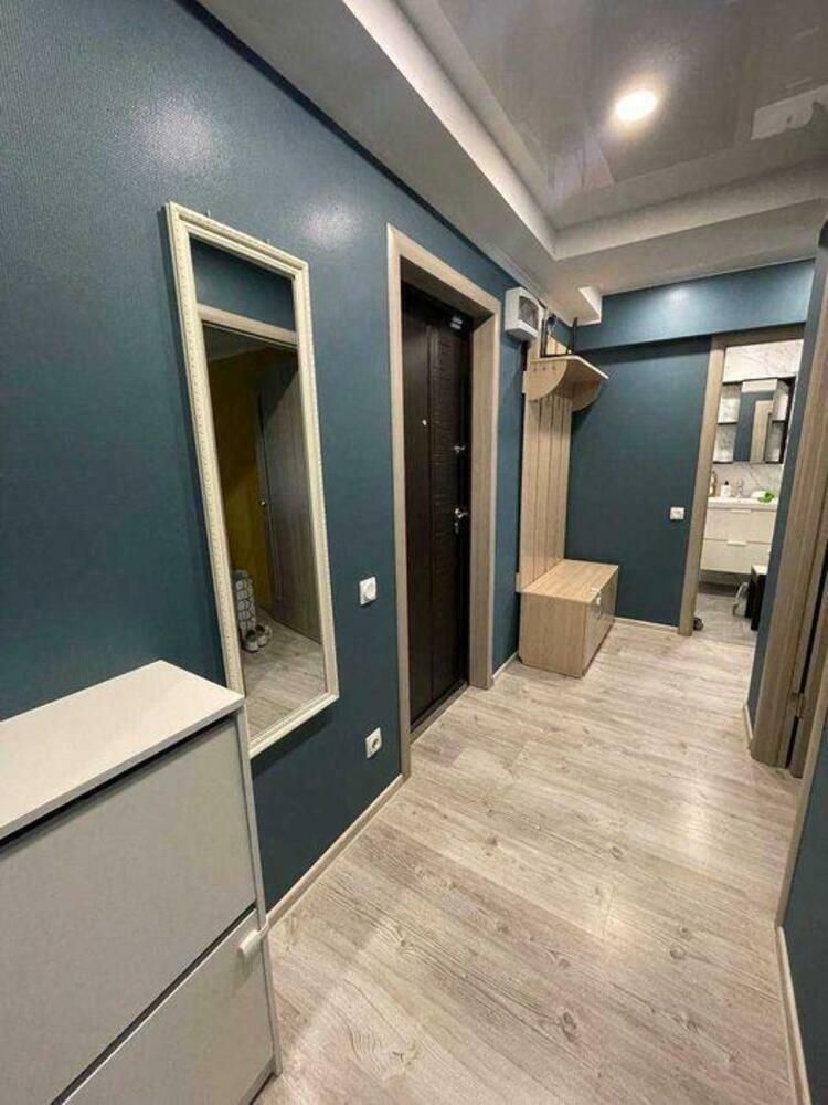 1835092397082644