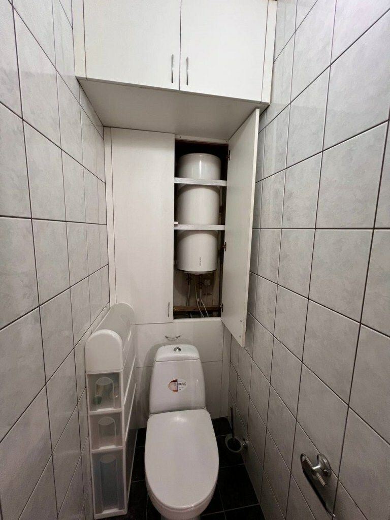 1835547341902644