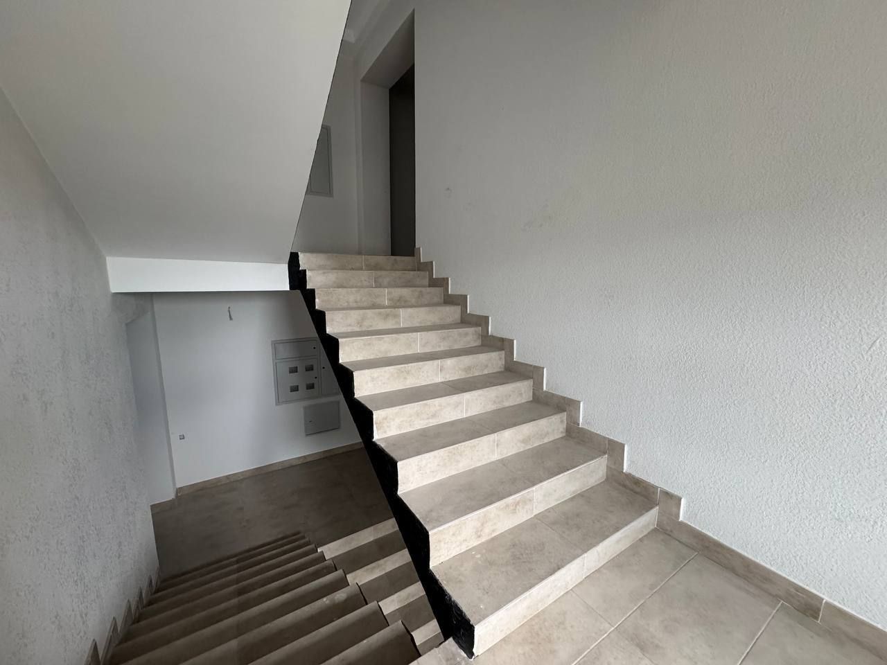 1840328852166644