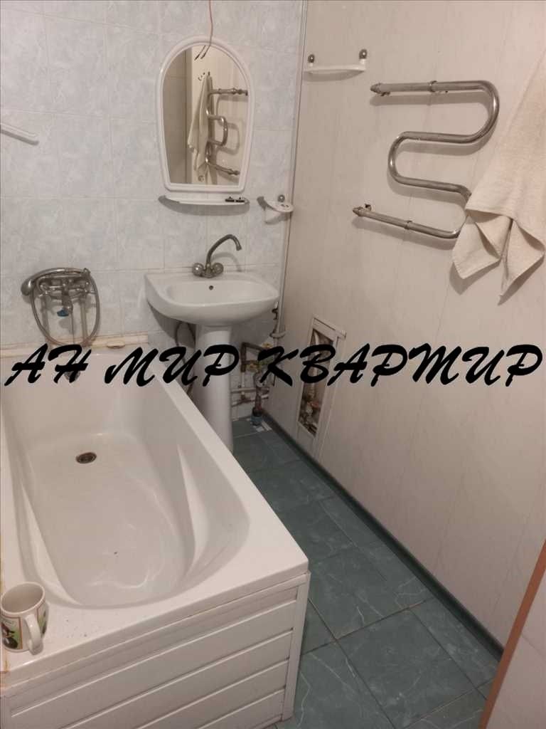 1831581614918645
