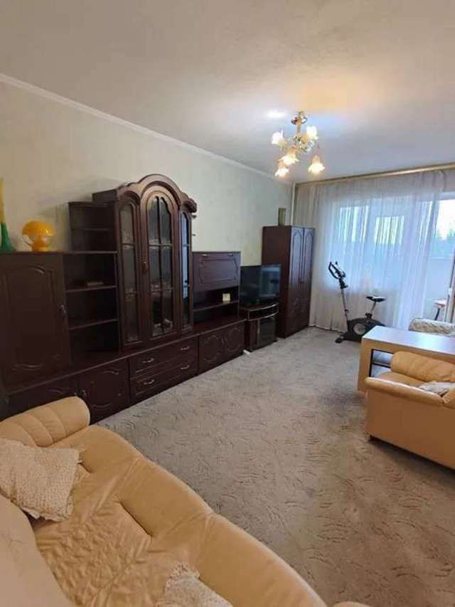 1831565789866650