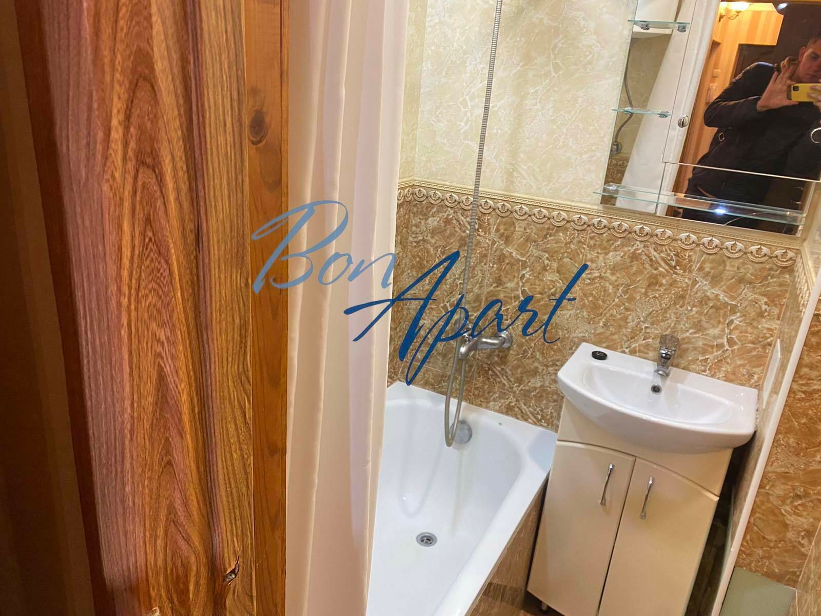 1783349216203651