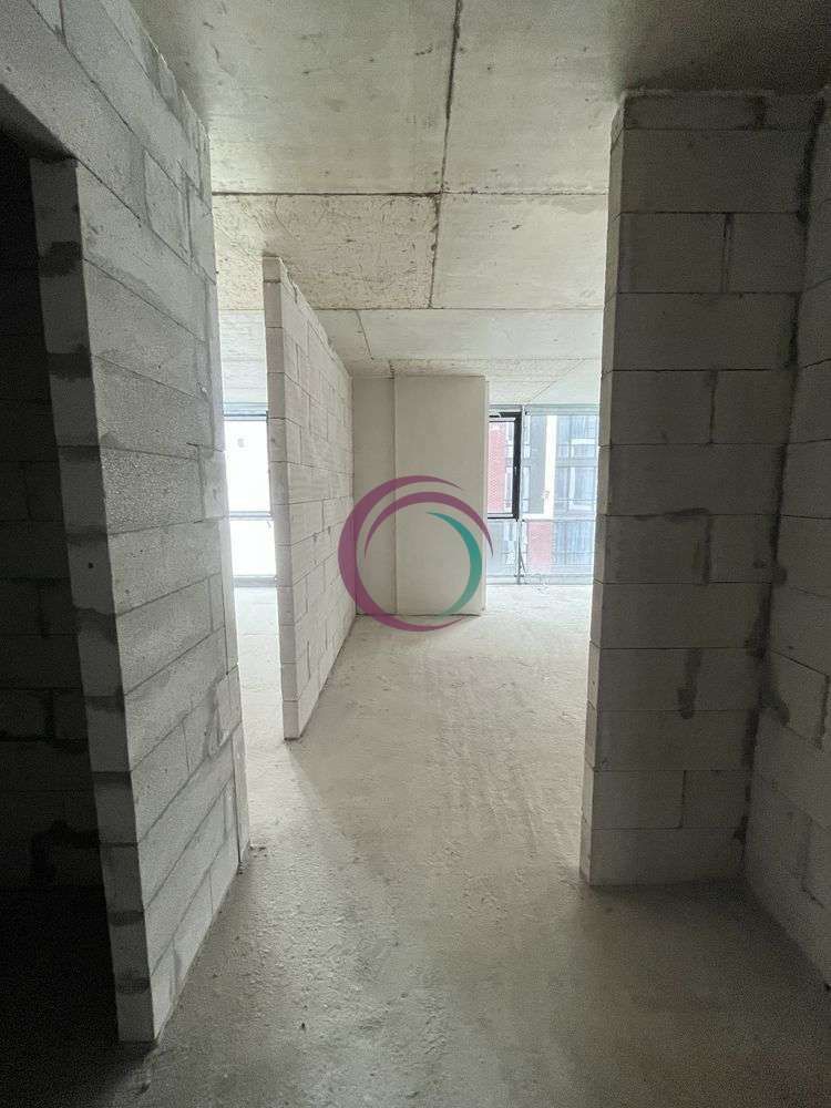 1835340728390651