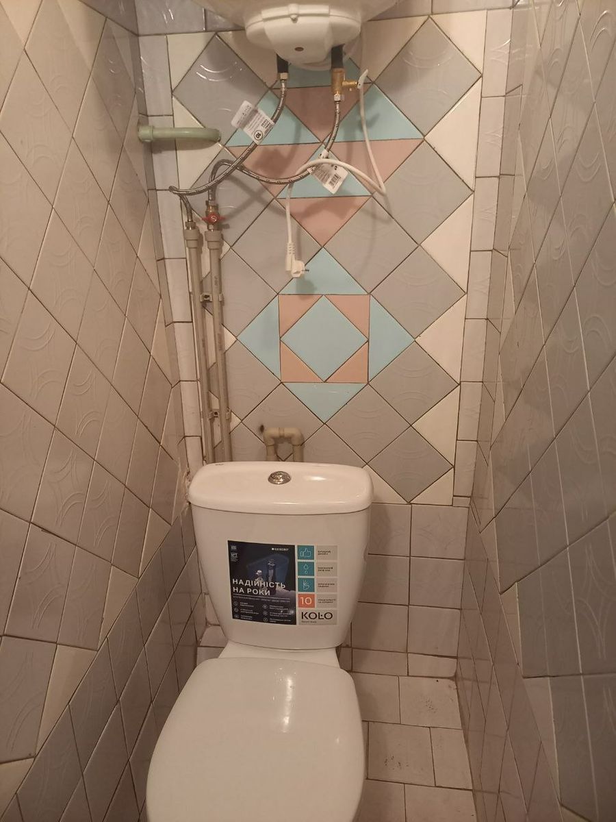 1830817452980652