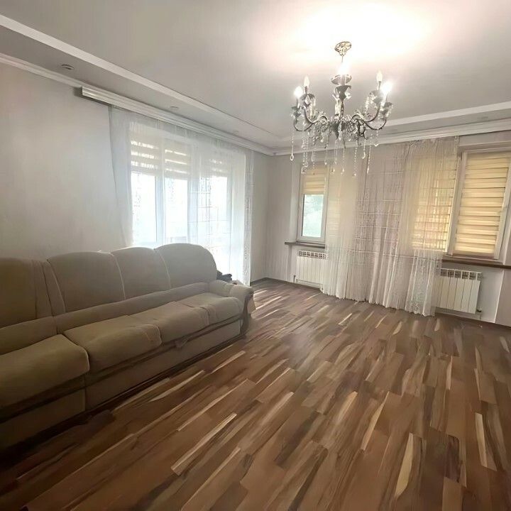1836731947586652