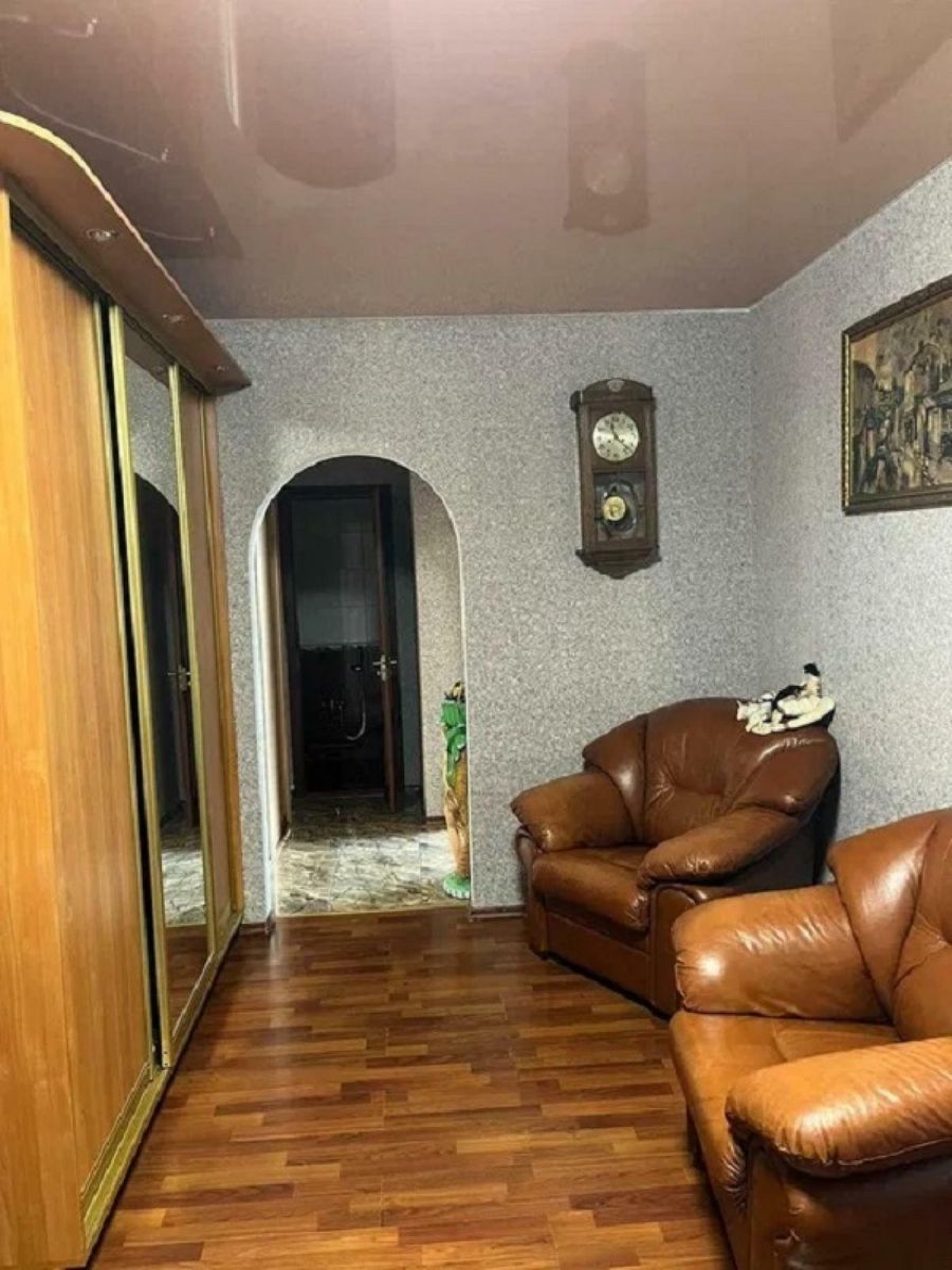 1836345930133653