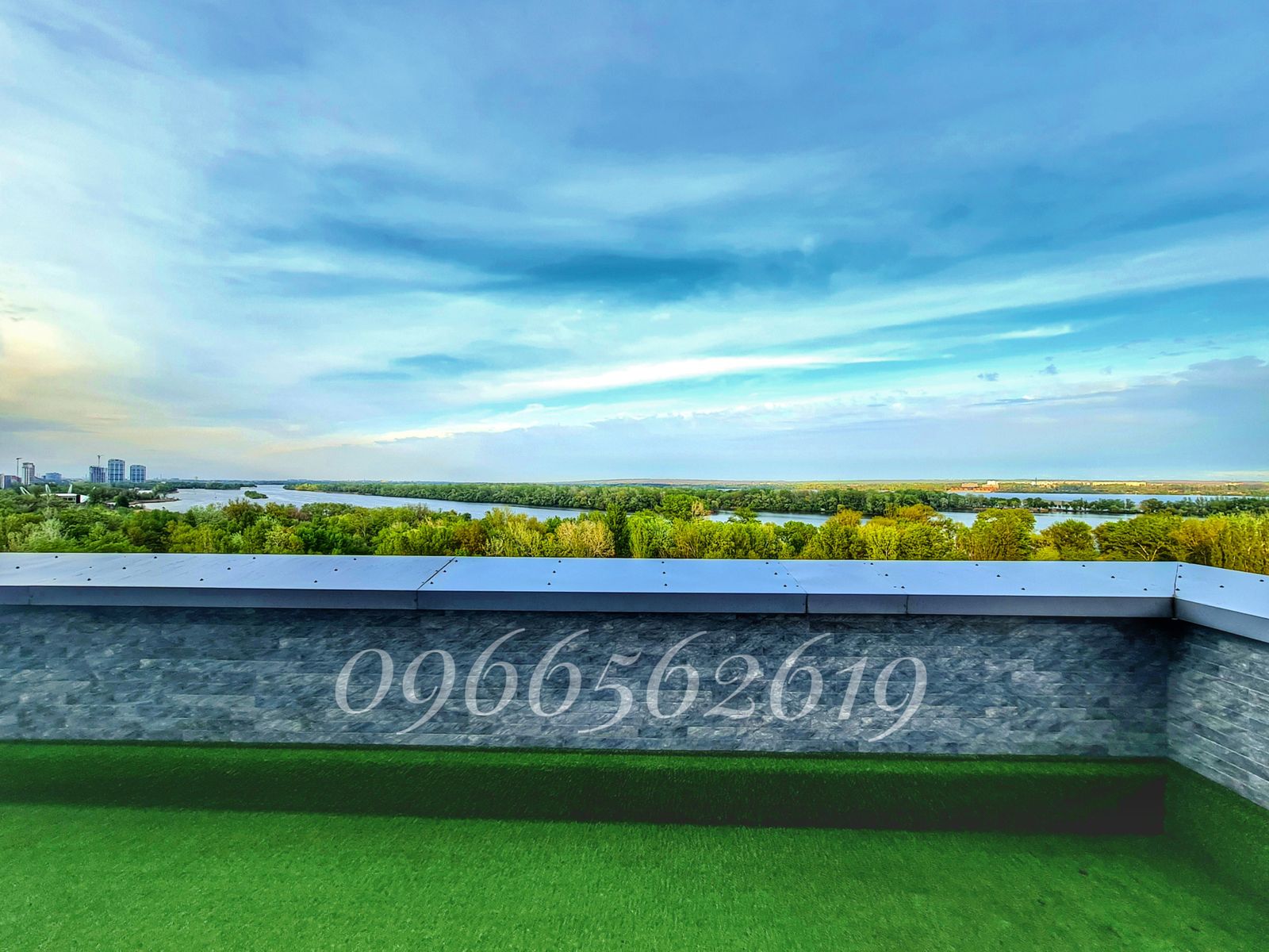 1829740169694654