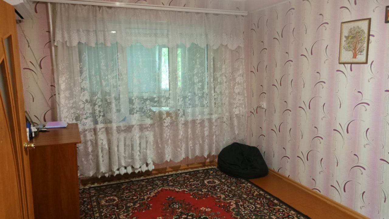 1832902372236654
