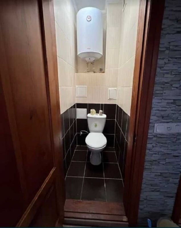 1834697793191655
