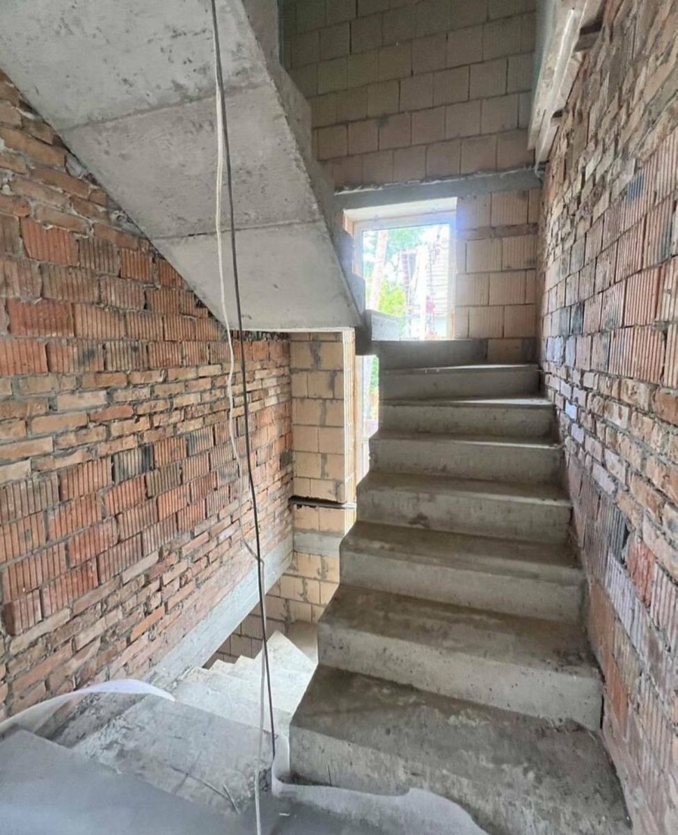 1838889737229655