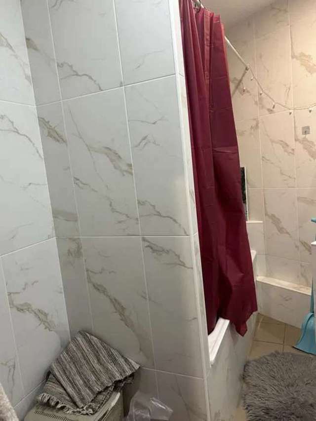 1831279659668656