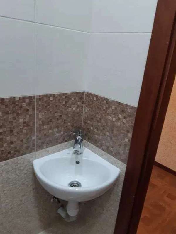 1834708632755656
