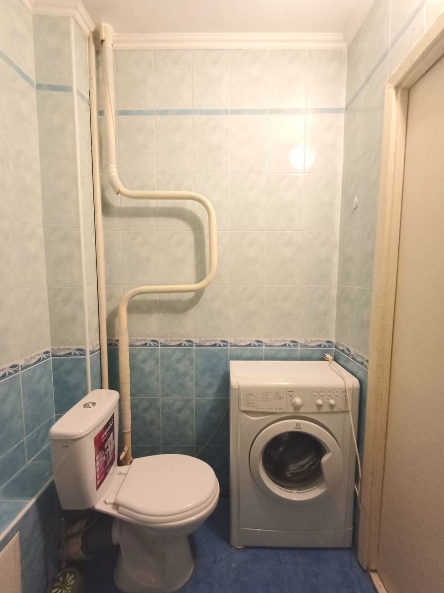 1839949767069657